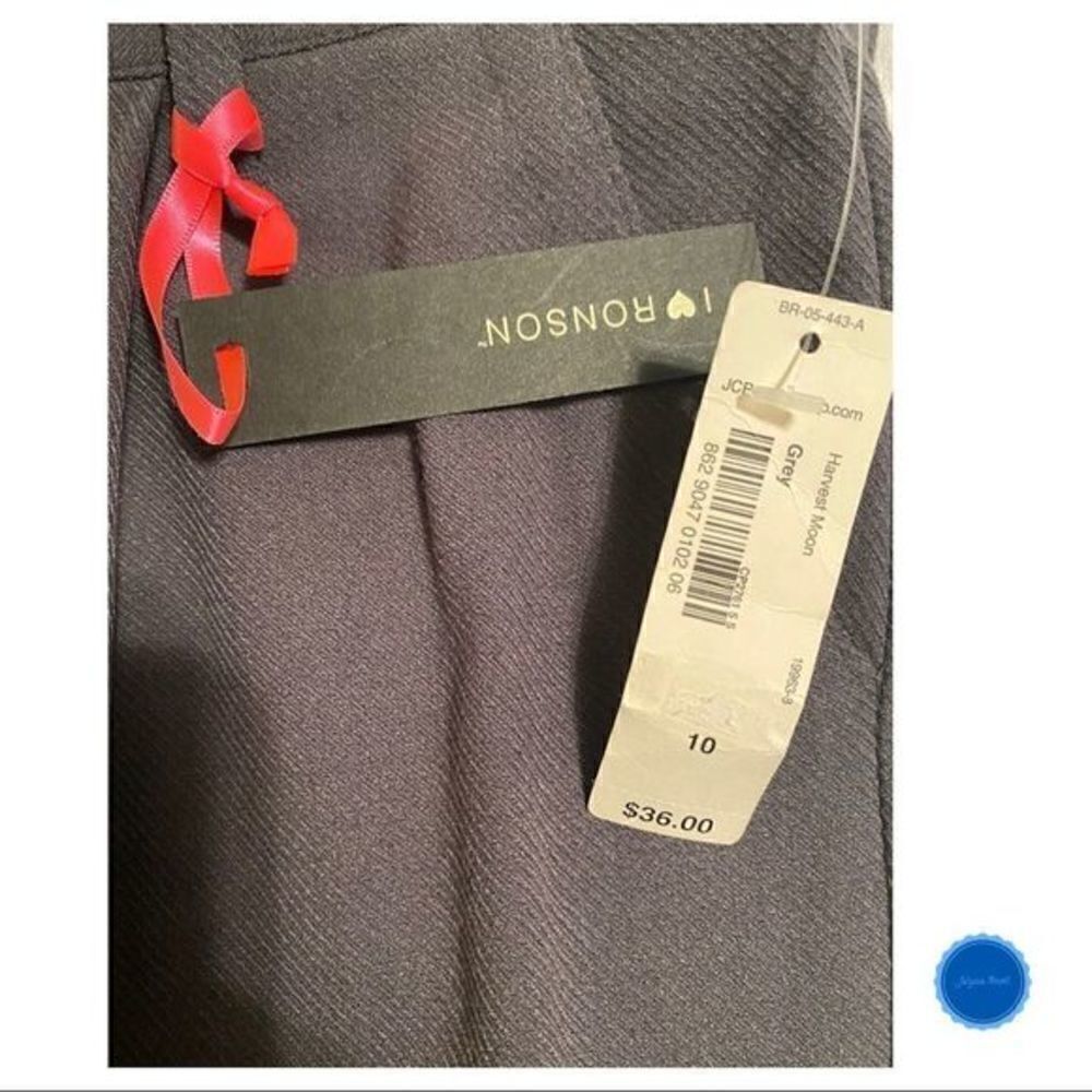 I ♥️ Ronson Grey Pants - Picture 4 of 9